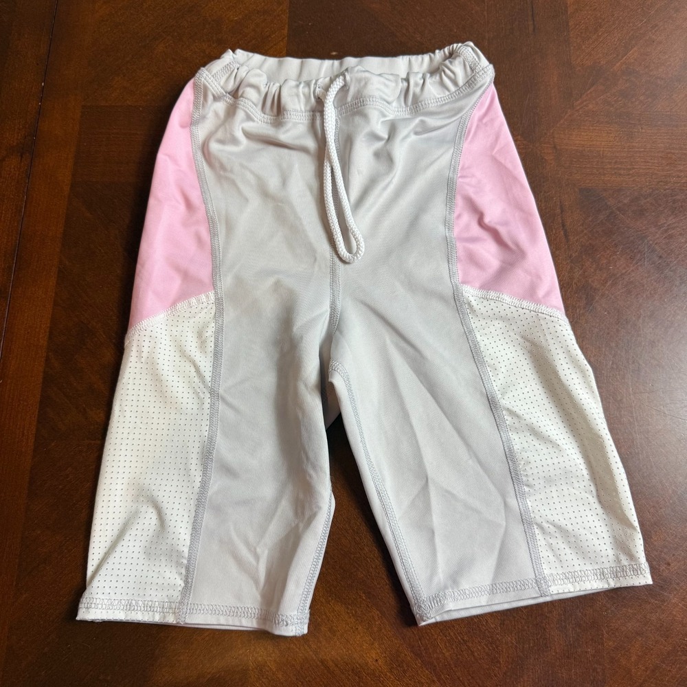 Urban Outfitters Women's Athletic Yoga‎ Biker Shorts Gray Pink Drawstring Size S